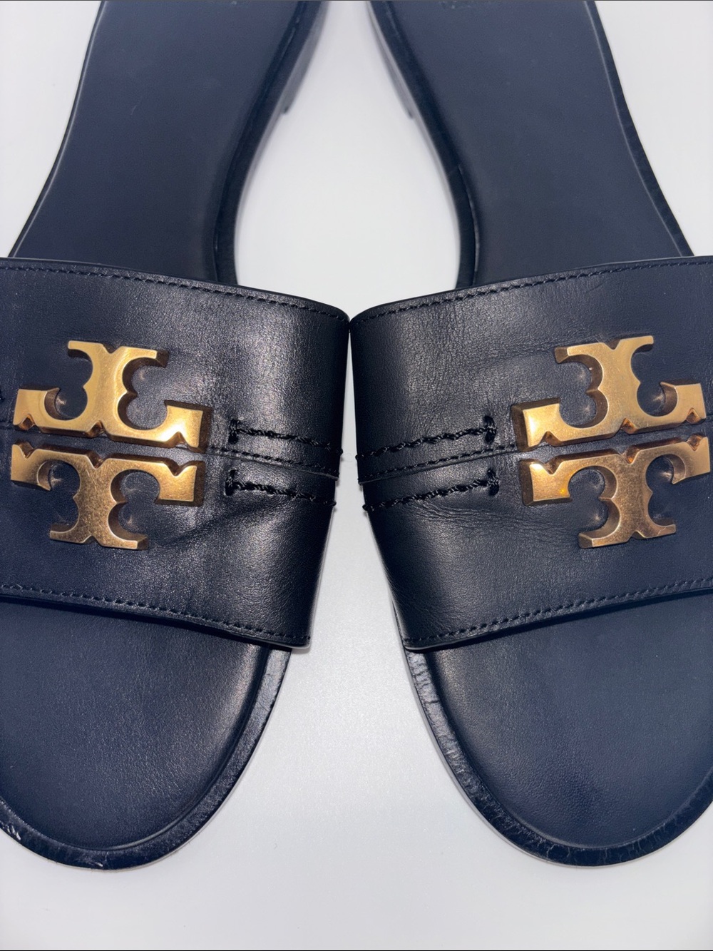 Tory Burch Black Leather Slide Sandals with Gold Logo - Picture 4 of 9